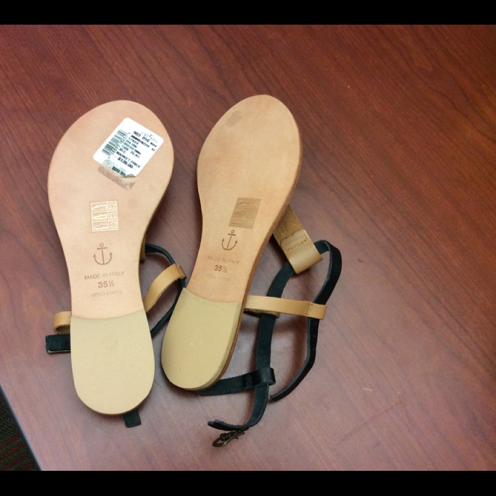 JOIE - T-Strap Sandal - Picture 5 of 5